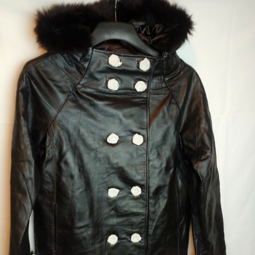 Brooklyn Bomber leather jacket new with tag faux fur hood Size:M